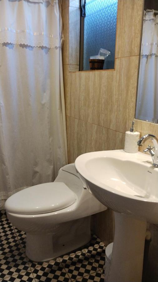 Hostal Petit Verdot Санта-Крус Екстер'єр фото